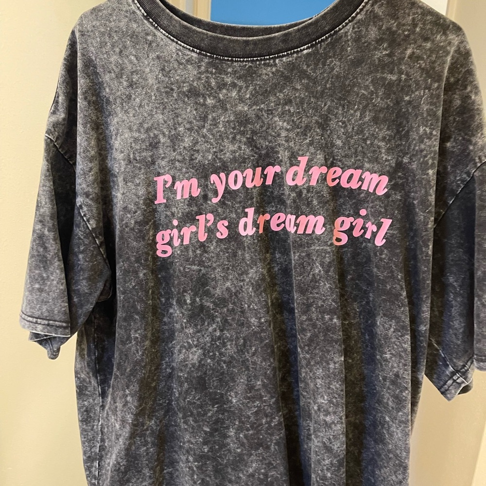 Graphic Tee Chapel Roan